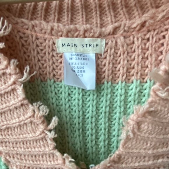 Main Strip : Rainbow Knit Fun Boho Frayed Hem Knit Sweater : Small - Picture 5 of 6